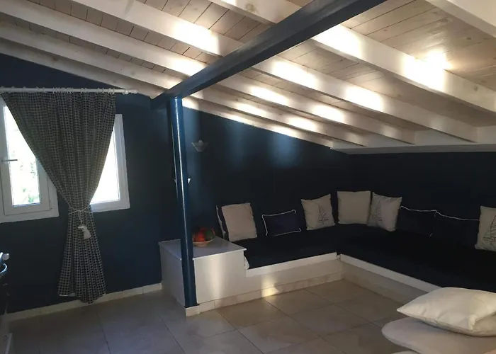 Meliton Aparthotel
