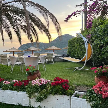 Meliton Hotel apartamentowy Porto Koufo