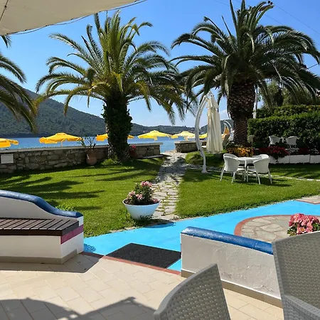 Hotel apartamentowy Meliton *