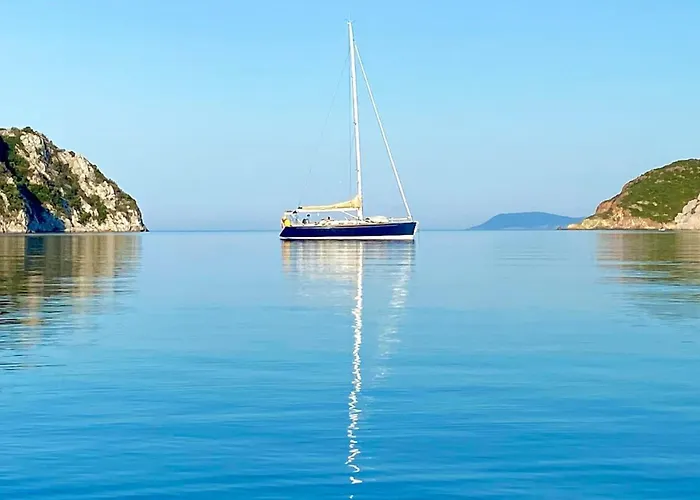 Meliton Aparthotel 3*