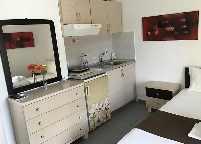 Meliton Aparthotel Porto Koufo